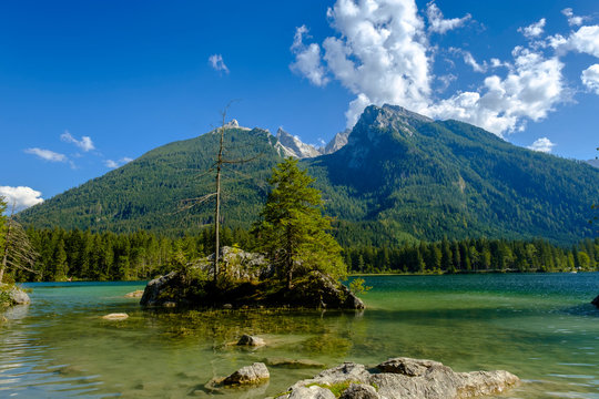 Germany, Bavaria, Upper Bavaria, Berchtesgadener Land, Ramsau, Berchtesgaden National Park, Lake Hintersee, Hochkalter mountain