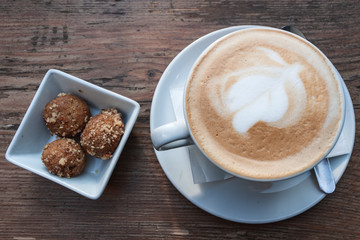Coffee with cookies