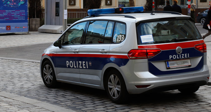 einsatzwagen polizei