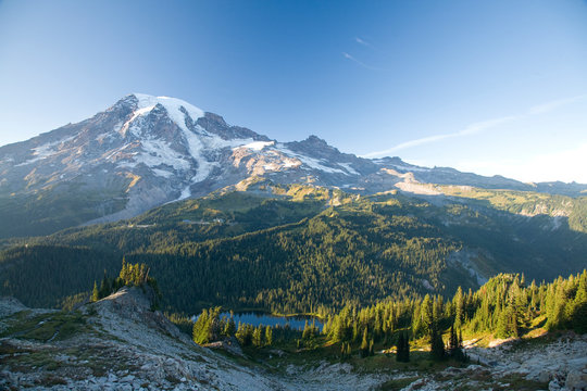 Scenic image of Mount Rainier National Park, Washington, USA