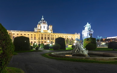 Fototapeta na wymiar Museum of Art History (Kunsthistorisches museum) on Maria Theresa square (Maria-Theresien-Platz) at night, Vienna, Austria