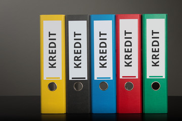 Aktenordner mit Beschriftung Kredit