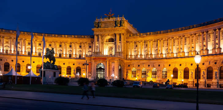 Hofburg Wien bei Nacht