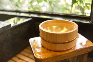 日本の温泉　和風イメージ