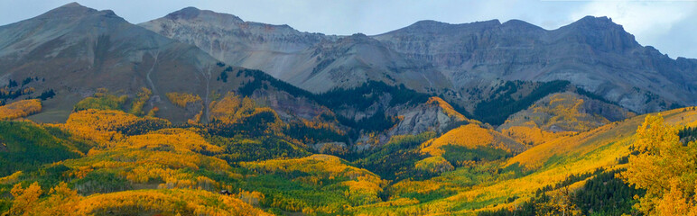 Striking rocky mountain panorama with fall colors