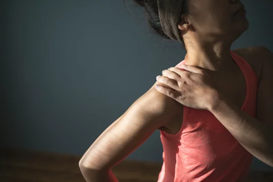 女性 痛み 首筋 肩 Stock Photo Adobe Stock 女性 痛み 首筋 肩 Stock Photo Adobe Stock