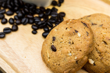 chocolate cashew nut Cookie with coffee