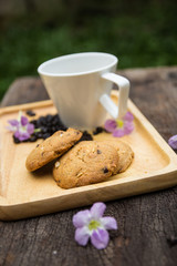 chocolate cashew nut Cookie with coffee