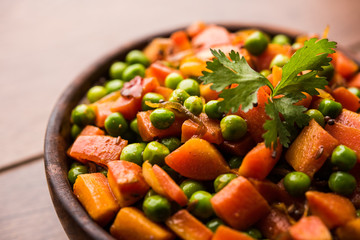 Carrot green peas sabzi / Gajar Mutter sabji