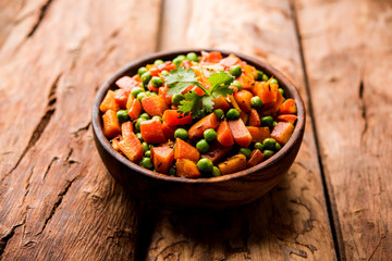 Carrot green peas sabzi / Gajar Mutter sabji
