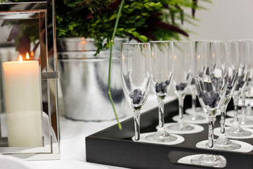 Blueberries in wineflutes - posh party