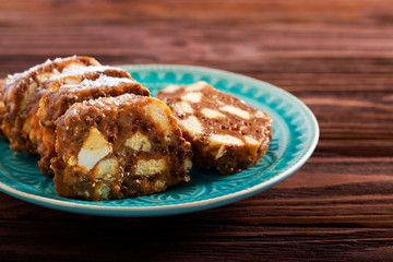 Caramel dessert with biscuits and marshmallow