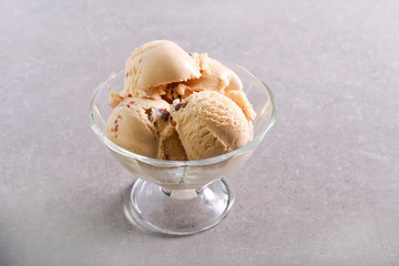 Rum and raisin ice cream