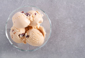 Rum and raisin ice cream