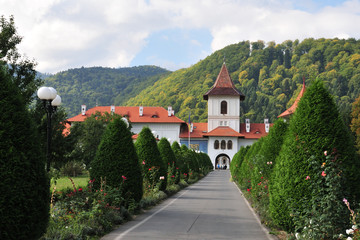Fototapeta na wymiar Sambata des Sus; Brancoveanu Kloster; Siebenbürgen; Rumänien; Romania