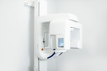 X-ray machine for panoramic jaw shots in the dental office