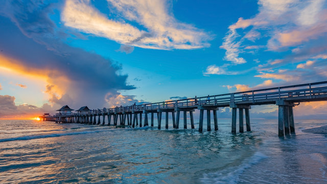 Old Naples Pier, Florida, USA