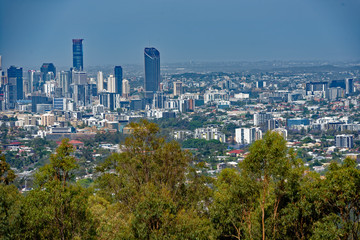 Obraz premium View from Mount Coot-tha of the Brisbane, Australia central business district and surrounding suburbs