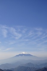 すじ雲と富士山