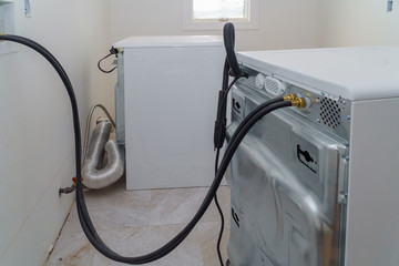 Installation Hoses to washing machine