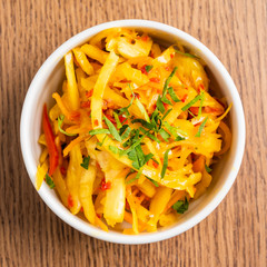 carrot salad with garlic