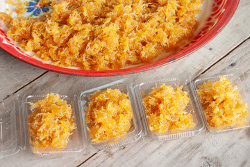 Pineapple stirring in a plastic box For sale preparation