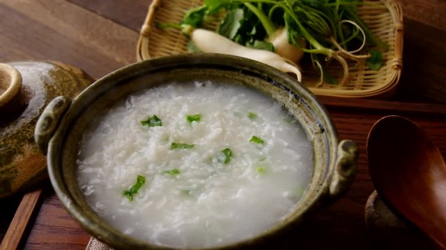 七草がゆ　七草粥　粥　お粥　和食
