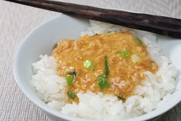 卵納豆かけごはん
