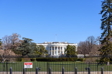 Obraz premium White House North Facade Lawn Washington, DC