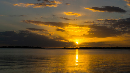 Obraz premium sunset over the sea