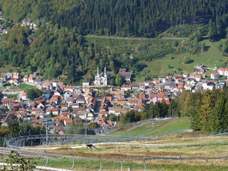 Blick auf todtnauberg und Todtnau Stadt im Südschwarzwald in Baden-Württemberg, zwischen Feldberg...