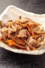 ごぼうと牛肉の炒め煮