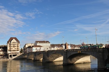 Fototapeta premium Basel, Mittlere Bruecke and Kaeppelijoch