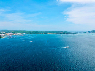 Fototapeta na wymiar breathtaking view from the world's largest cable car over the sea in Vietnam on the Phu Quoc Islands