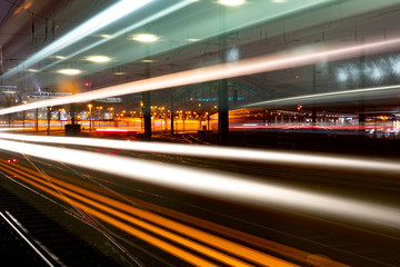 Obraz premium Köln Hauptbahnhof Dom Nacht Lichtmalerei