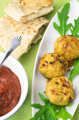 Falafel mit Naanbrot