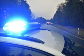 Boxberg/O.L. - Polizei sperrt Straße nach Verkehrsunfall