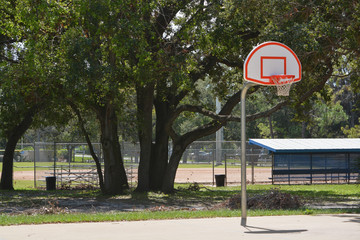 Basketball hoop on outside court in Largo Florida