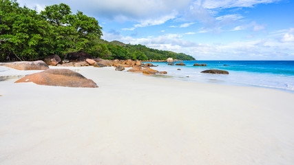 Paradise beach at anse lazio on the seychelles 14