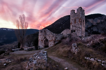 Fototapeta premium Sunset in the Old Castle of Gósol