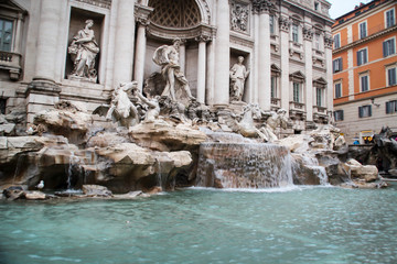 Fototapeta na wymiar Brunnen in Rom 