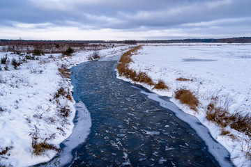 Obraz premium Mroźna zima na Podlasiu, Polska