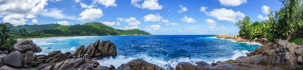 Granite Rocks,palms,wild paradise tropical beach,police bay, seychelles 5 - obrazy, fototapety, plakaty