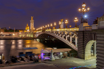 Obraz premium Paris. Bridge Pont Alexandre III on the sunset.