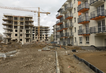 The construction of a block of flats - work site