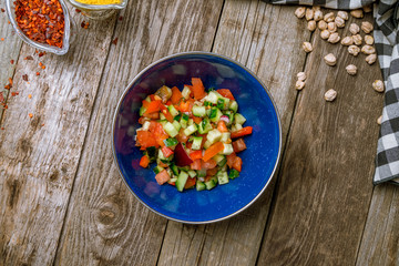 Israeli salsa salad