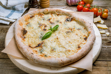 Pizza Quattro formaggi