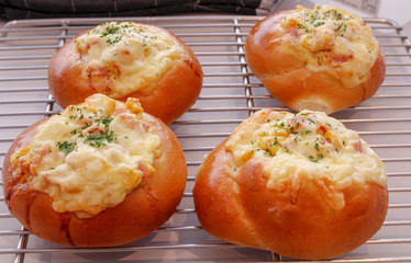 焼きたてのパン