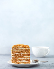  homemade honey cake