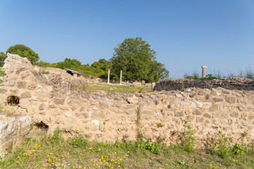 Fototapeta premium ancient Nikopolis in preveza greece paleochristian church in the castle of Nikolopils culumns mosaics